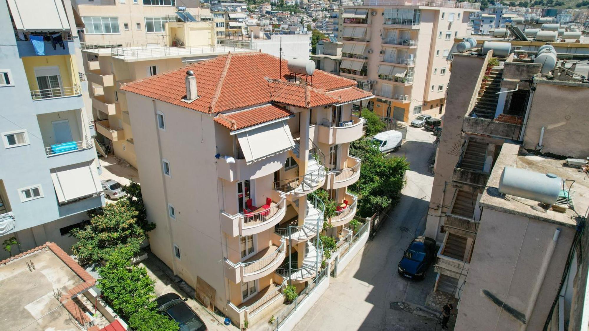 Dana Hotel Apartments Sarandë Exterior foto